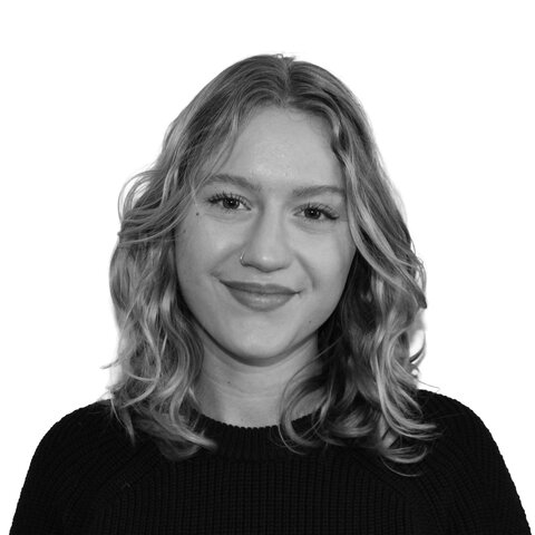 Lily Monnett headshot